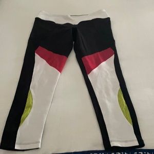 Splits 59 multi color cropped leggings, M